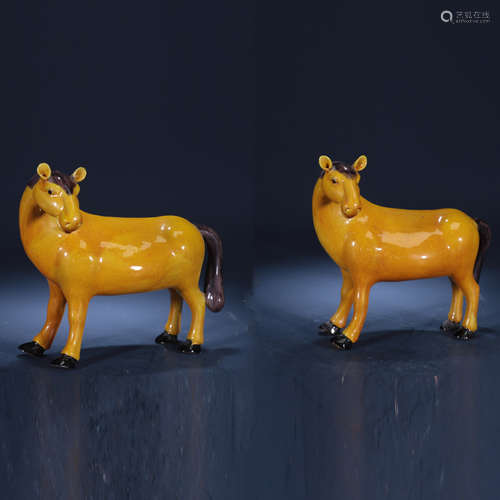 Qing dynasty yellow-glazed horse 1*pair