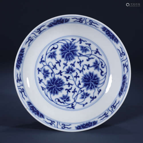 Qing dynasty blue and white plate