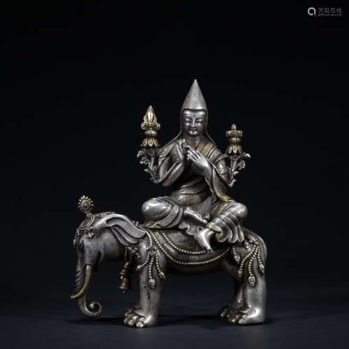 Qing dynasty silver statue of  Tsongkhapa