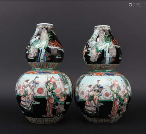 Qing dynasty Wu Cai bottle with figure pattern 1*pair