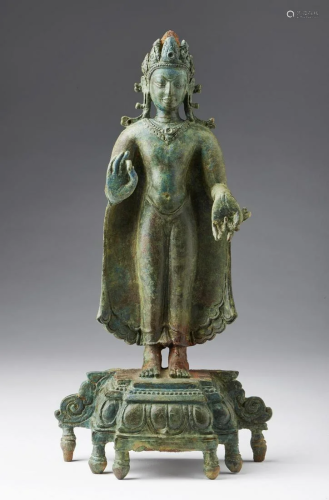Arte Sud-Est Asiatico An important bronze figure of