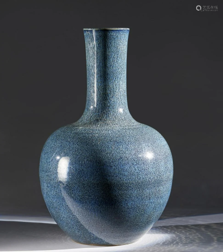 Arte Cinese A large Robin Egg glazed globular vase
