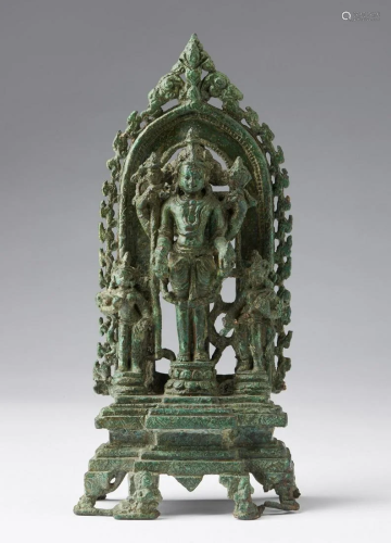Arte Indiana A bronze figure of Vishnu North Eastern