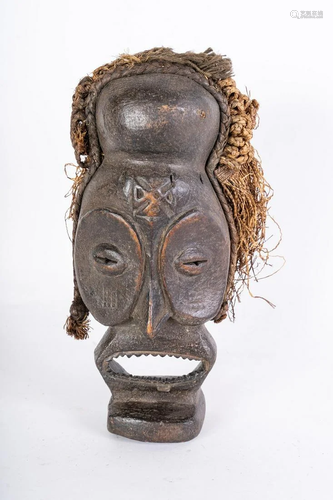 Arte africana Pwo mask, ChokweAngola.