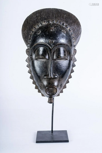 Arte africana Portrait mask, BauleIvory Coast.