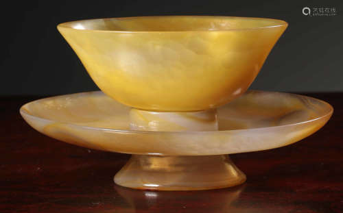 AN AGATE CUP&PLATE