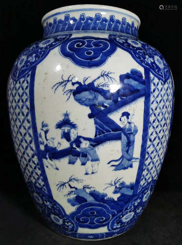 A BLUE&WHITE GLAZE JAR PAINTED WITH FIGURE PATTERN