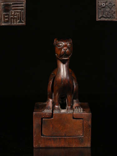 A HUANGYANG WOOD SEAL SHAPED WITH BEAST