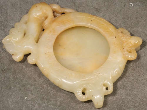 A HETIAN JADE BRUSH WASHER CARVED WITH BEAST