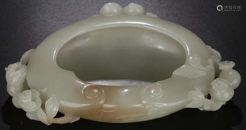 A HETIAN WHITE JADE BRUSH WASHER CARVED WITH PEACH