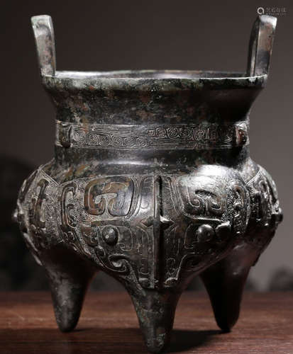 A COPPER CENSER WITH BEAST PATTERN