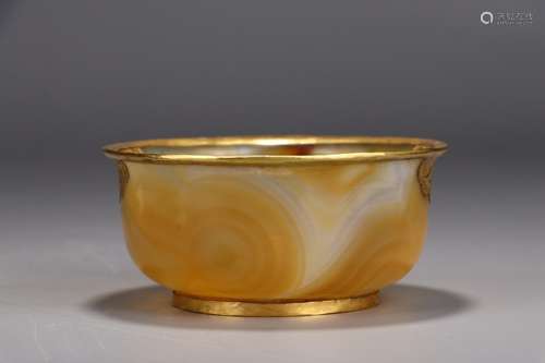 A Chinese Agate Bowl With Gilding