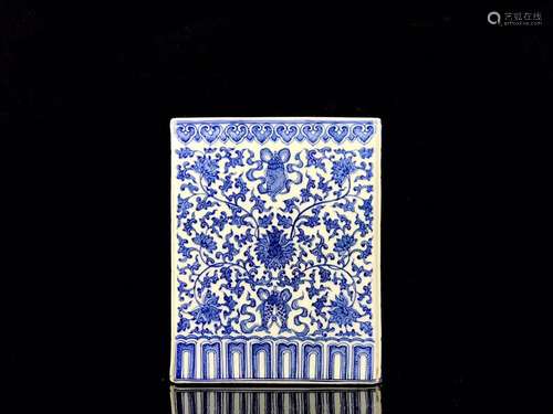 A Chinese Porcelain Blue And White Brush Pot With Floral Pattern