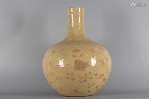 A Chinese Porcelain Yellow Glazed Bottle Vase Of Floral Pattern