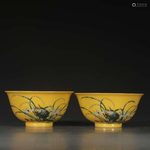 Pair Of Chinese Porcelain Yellow Glazed Enameled Floral Pattern Bowls