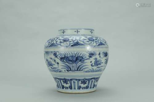 A Chinese Porcelain Blue And White Jar