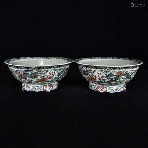 Pair Of Chinese Porcelain Doucai Bowl Of Floral Pattern