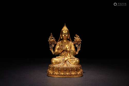 A Chinese Gilt Bronze Buddha Statue