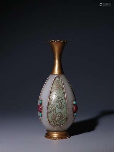 A Chinese Jade Small Vase Embeded Gems