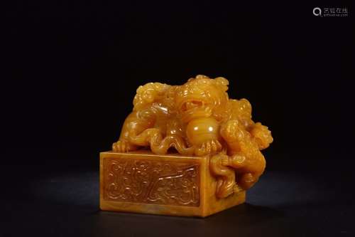 A Chinese Tianhuang Stone Seal Of Lion Shaped