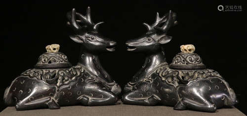 PAIR OF ZITAN WOOD CENSER SHAPED WITH DEER