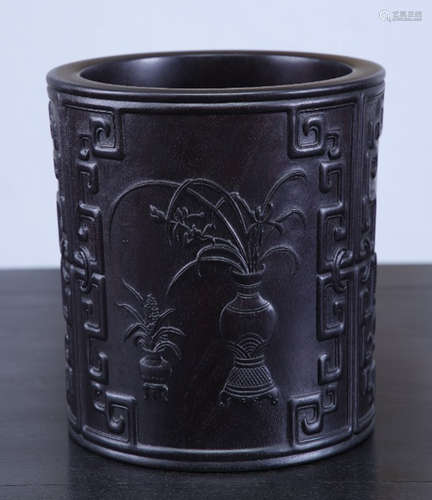 A ZITAN WOOD BRUSH POT CARVED WITH FLOWER PATTERN