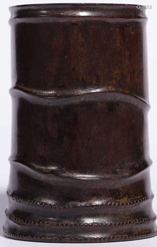 A ZITAN WOOD BRUSH POT