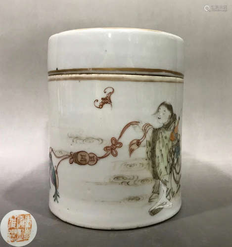 A SHALLOW GLAZE JAR WITH FIGURE PATTERN