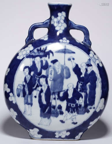 A BLUE&WHITE GLAZE VASE WITH FIGURE PATTERN