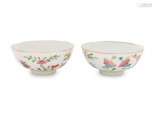 A Pair of Chinese Famille Rose Porcelain Bowls