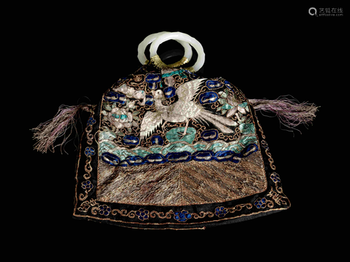 A Chinese Embroidered Silk Purse with a Pair of Jade