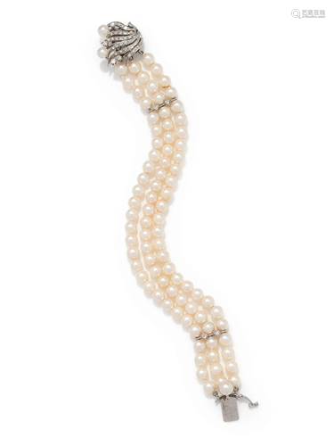 CULTURED PEARL AND DIAMOND BRACELET