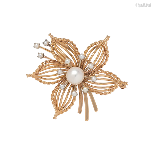 YELLOW GOLD AND CULTURED PEARL FLOWER BR…