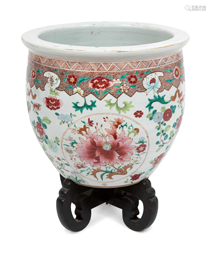 A Chinese Famille Rose Porcelain Jardiniere Height 13