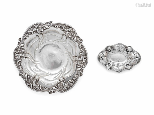 Two American Art Nouveau Silver Bowls Width …