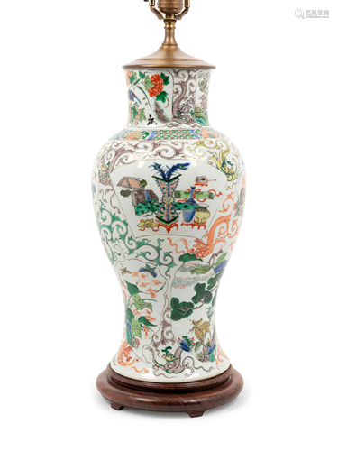 A Chinese Famille Verte Porcelain Vase