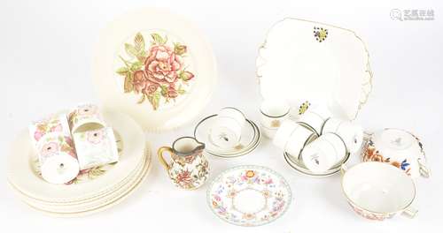 An assortment of 20th Century ceramics to include Wedgwood 'Meadow Sweet' cups, further Wedgwood