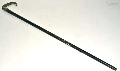 A 19th Century horn handled and silver mounted walking stick, of crooked form, length 90cm