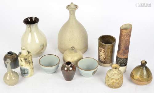 Several pieces of studio pottery by John Vasey of the St Agnes pottery, including a cylindrical vase