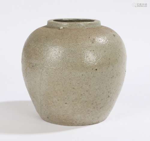 Chinese ginger jar, the pale green jar with a rough surface, the base with a raised six character
