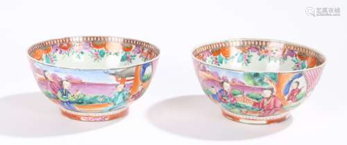 Pair of Chinese porcelain export ware bowls, Qianlong, the centre of the bowl with an image of a