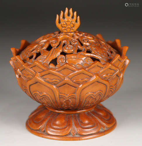 A HUANGYANG WOOD CARVED LOTUS SHAPE CENSER