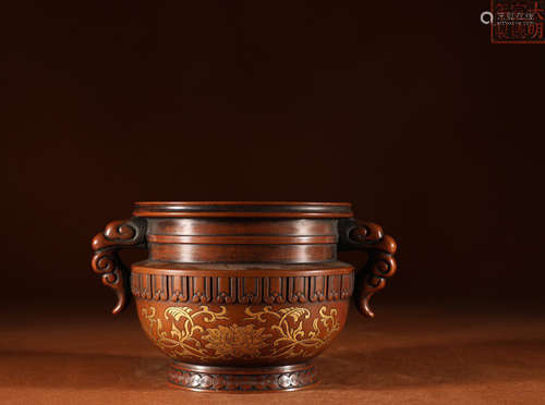 A GILT BRONZE CAST LOTUS PATTERN CENSER