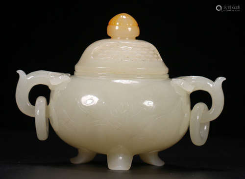 A HETIAN JADE CARVED DOUBLE EAR CENSER