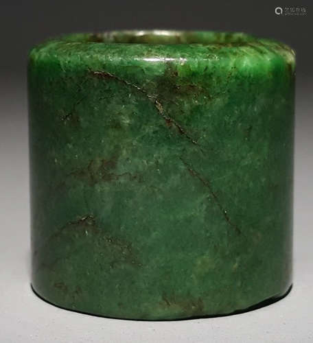 A JADEITE CARVED RING