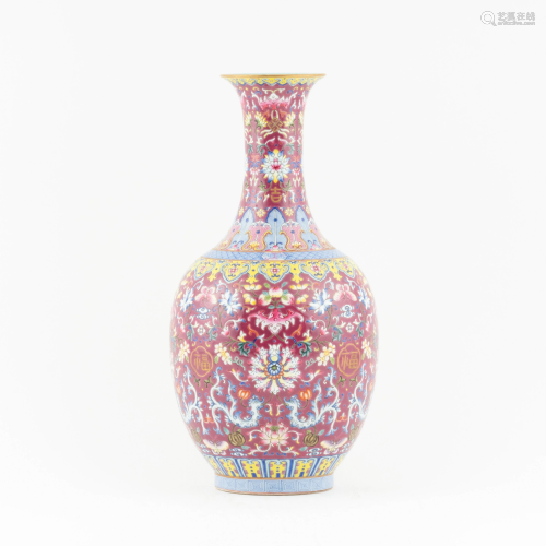 QING FAMILLE ROSE OVER RUBY RED REWARD VASE