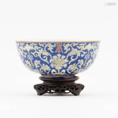 EXCEPTIONAL QING JIAQING WRAPPED ROCOCO…
