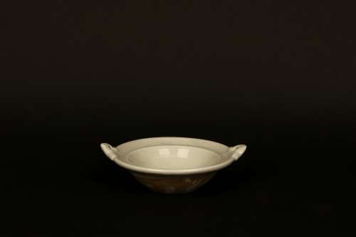 a chinese white glazed porcelain binaural dish