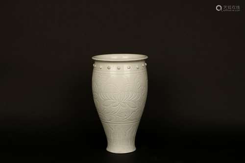 a chinese white glazed porcelain vase