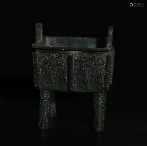 Bronze Wine Vessel West Zhou Dynasty